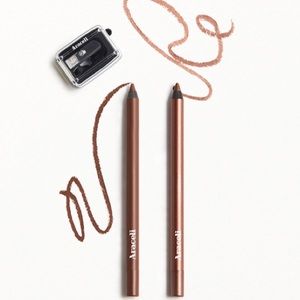 Araceli Gel Pencil Eyeliner Duo With Sharpener